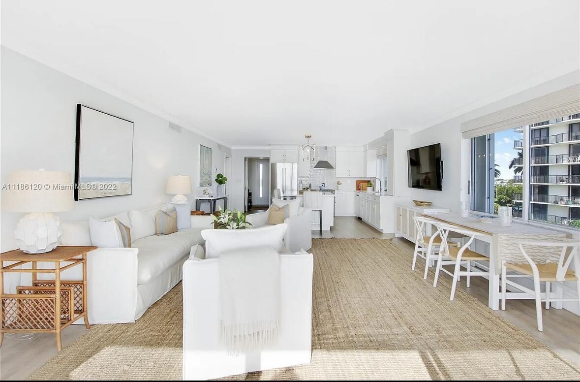 350 South Beach Road, Unit 401 Tequesta, FL 33469 - Photo 16 of 45 IMG_4867
