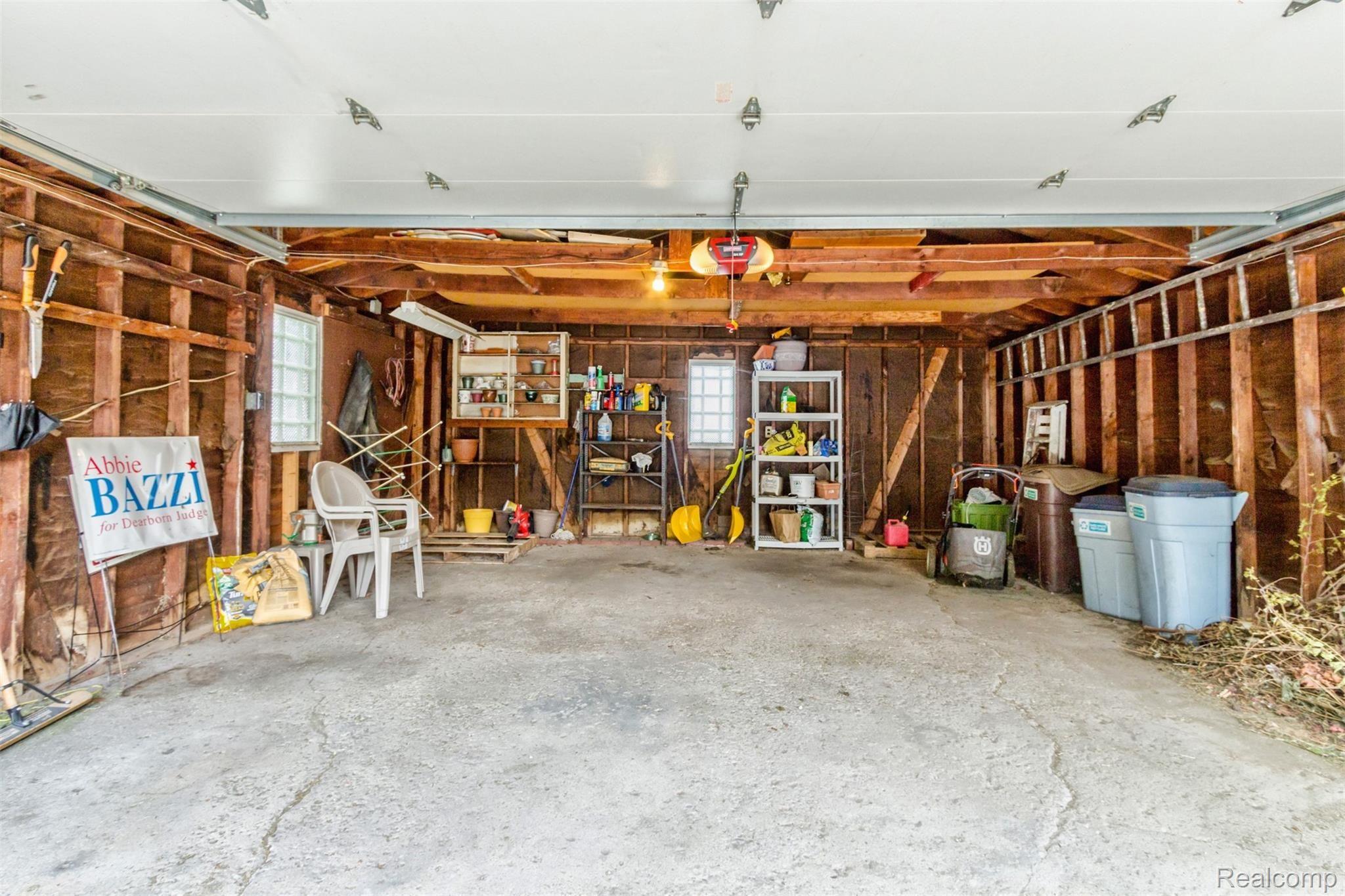 3853 Harding Street Dearborn, MI 48124 - Photo 31 of 32 34.jpg