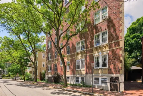 $599,000 | 19-21 Shepard Street, Unit 2, Cambridge, MA 02138