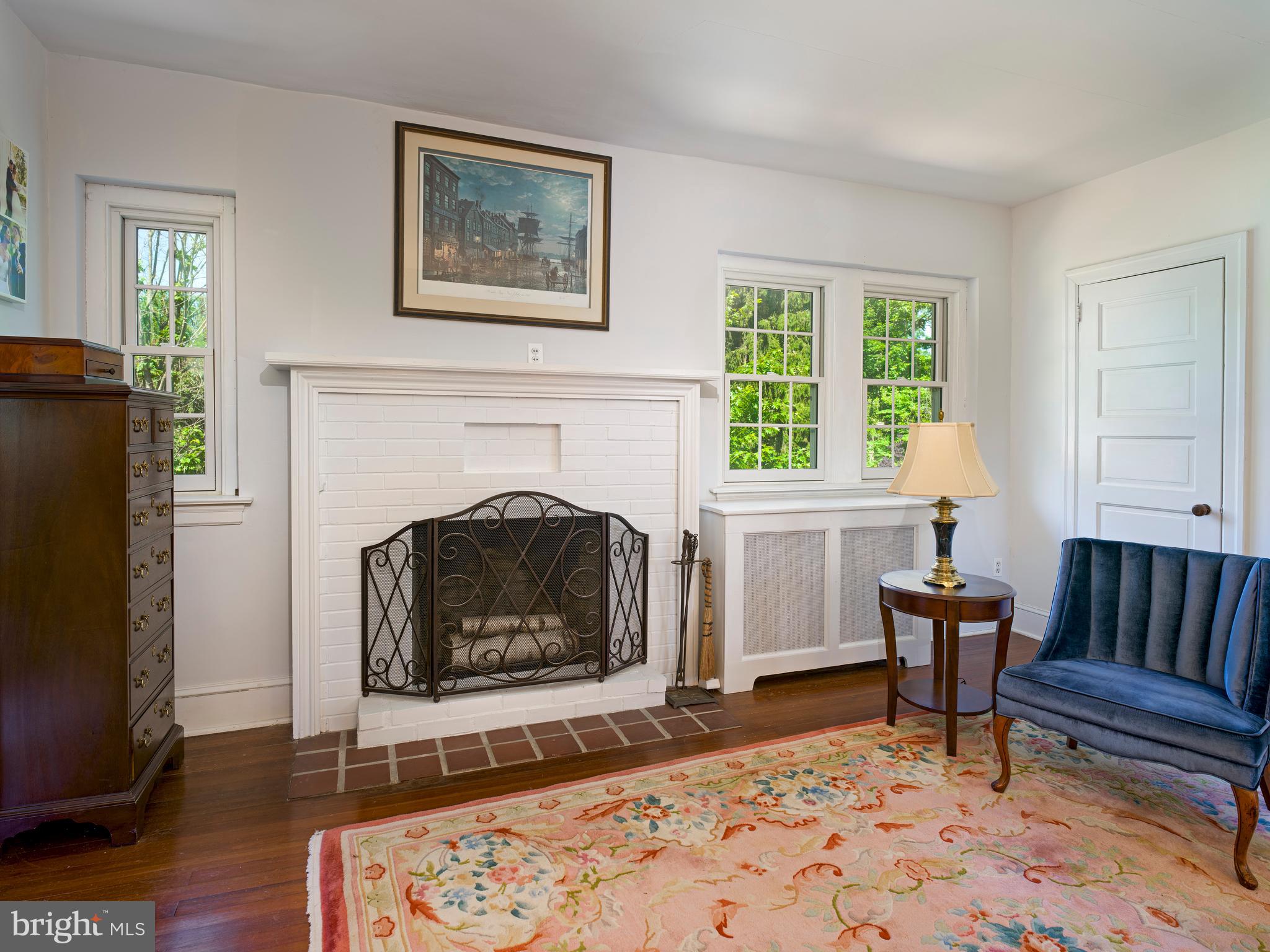 610 South Waterloo Road Devon, PA 19333 - Photo 37 of 79 Primary sitting room