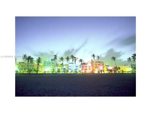 $3,000 | 100 Lincoln Road, Unit 1631, Miami Beach, FL 33139