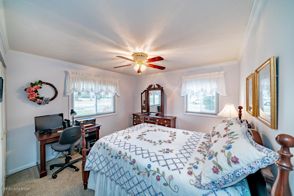 1830 Heaton Road Louisville, KY 40216 - Photo 19 of 42 1830 Heaton Rd L-23