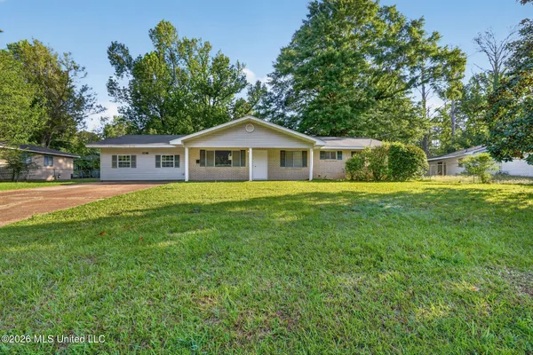 $84,900 | 1136 Woodville Drive, Jackson, MS 39212