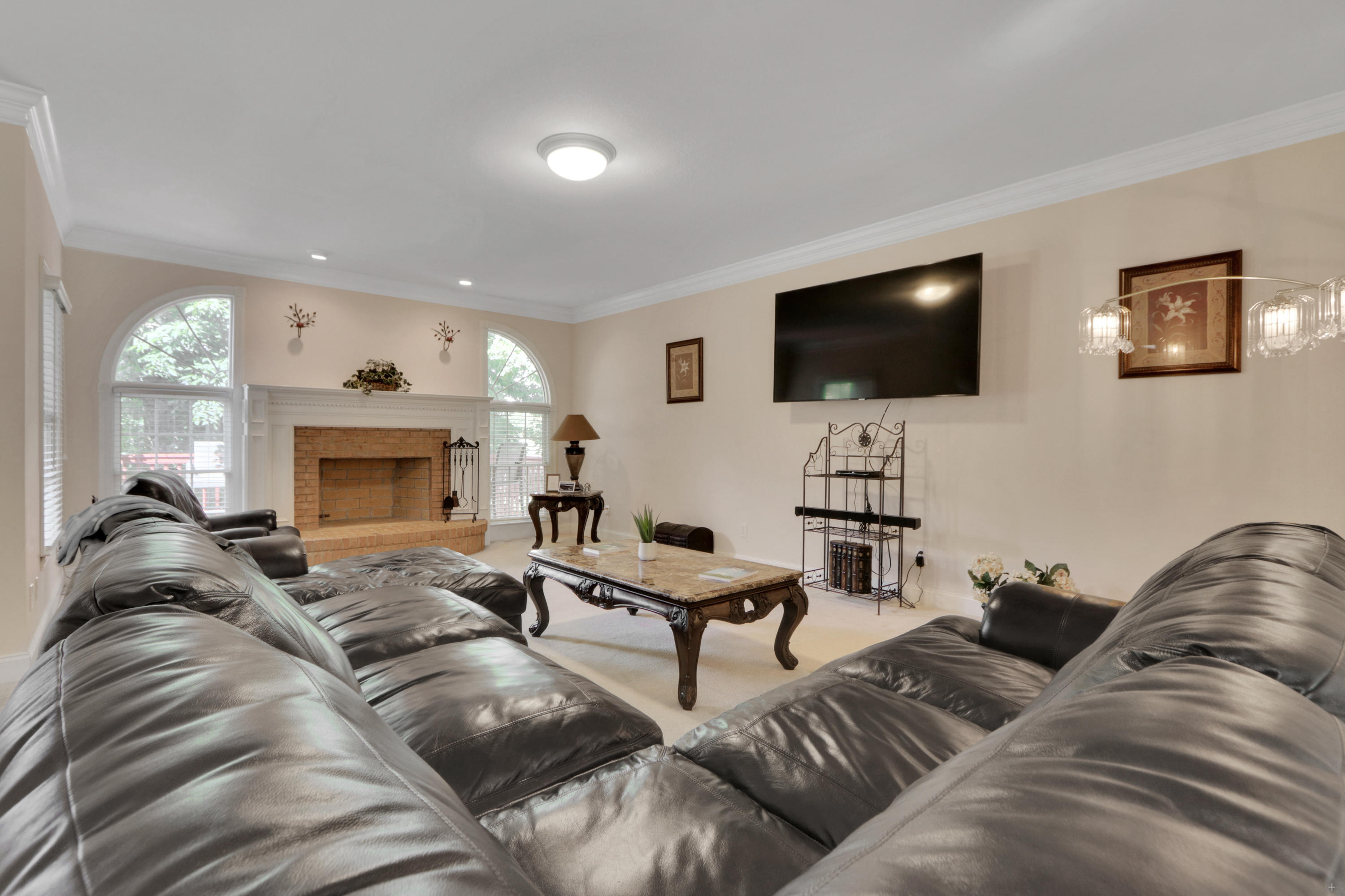 12898 Long Ridge Road Knoxville, TN 37934 - Photo 6 of 36 Spacious family room with gas fireplace