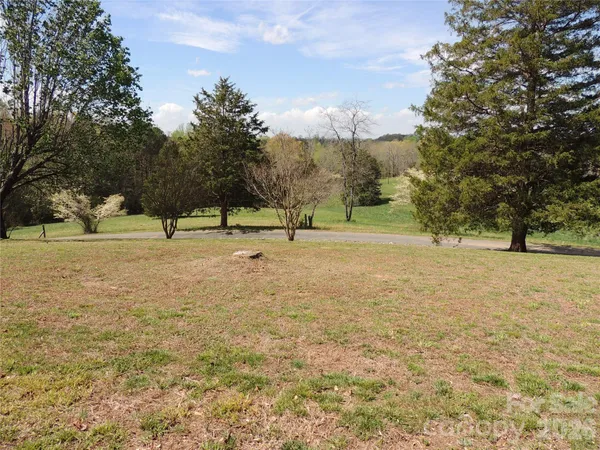 a view of outdoor space with city view