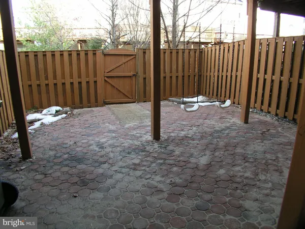 $2,750 | 2513 Woodrow Wilson Drive, Herndon, VA 20171