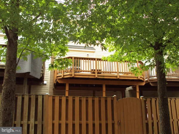 $2,750 | 2513 Woodrow Wilson Drive, Herndon, VA 20171