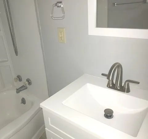 $89,900 | 202 South Embarrass Avenue, Tuscola, IL 61953