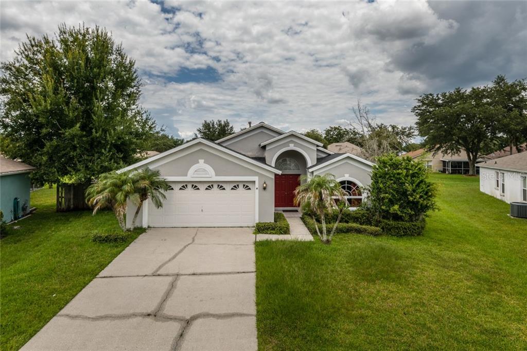 28744 Stormcloud Pass Wesley Chapel, FL 33543 - Photo 1 of 1 Exterior