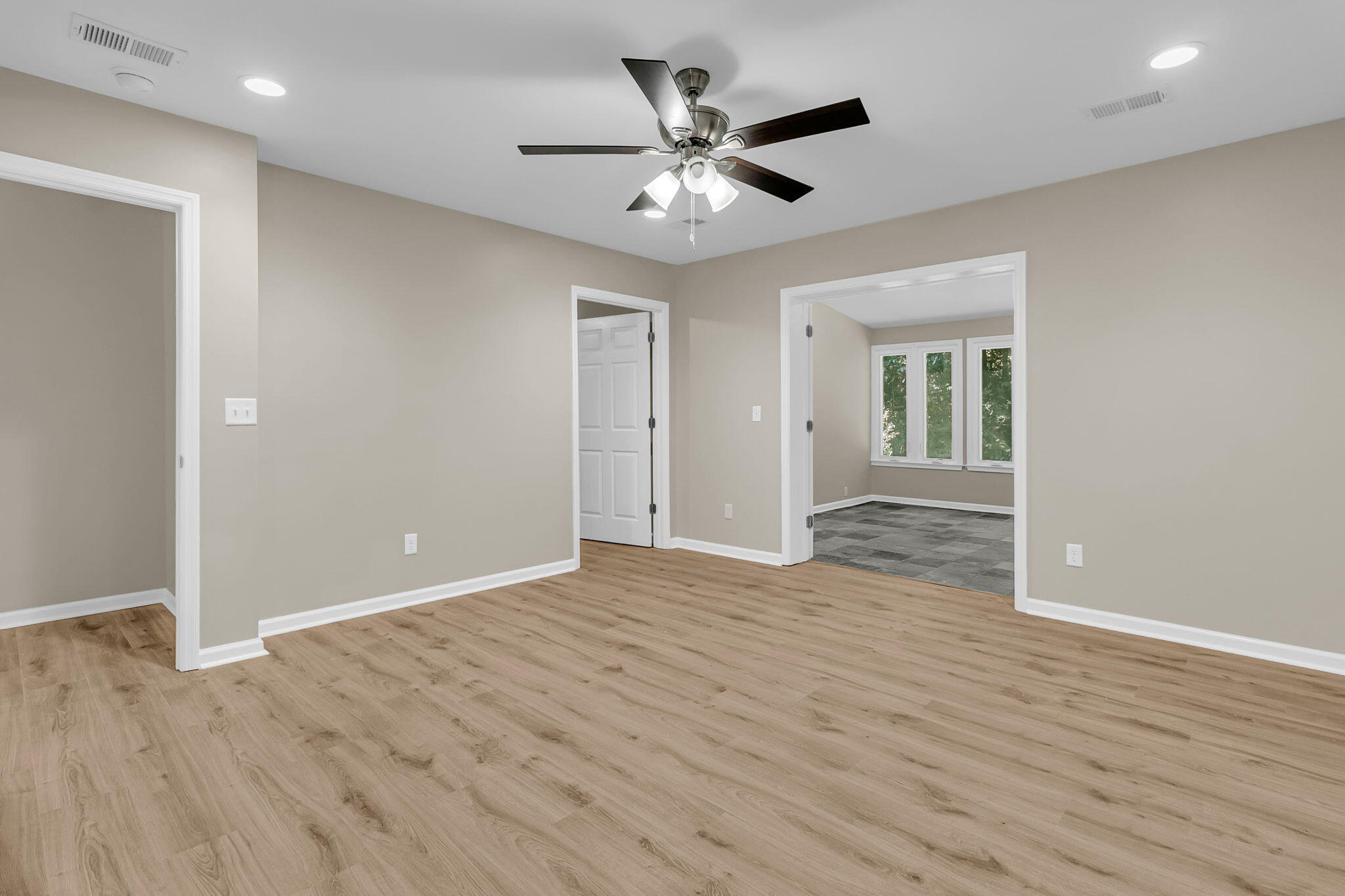 109 Halcyon Road Summerville, SC 29483 - Photo 25 of 45