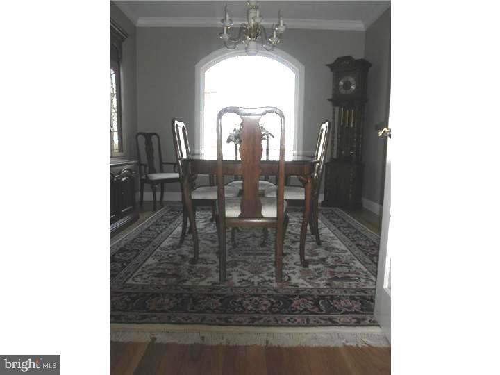 8806 Mountain Road Alburtis, PA 18011 - Photo 10 of 25 Dining Room