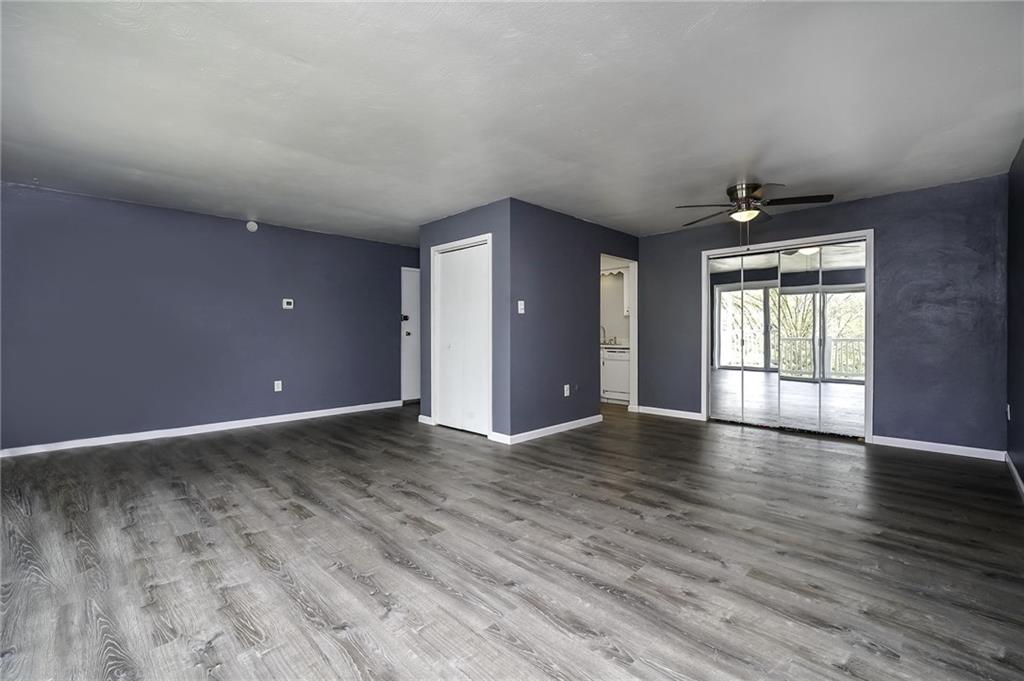 203 Coraopolis Road, Unit B14 Coraopolis, PA 15108 - Photo 8 of 23 Gallery Image 8
