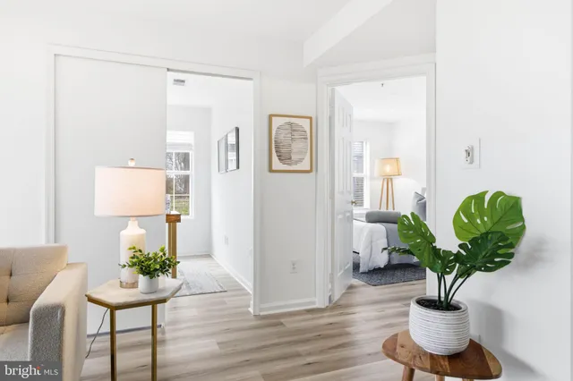 $315,000 | 8075 Lacy Drive, Unit 101, Manassas, VA 20109