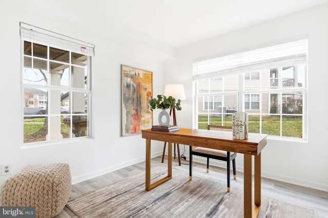 $315,000 | 8075 Lacy Drive, Unit 101, Manassas, VA 20109