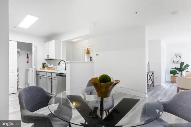 $315,000 | 8075 Lacy Drive, Unit 101, Manassas, VA 20109