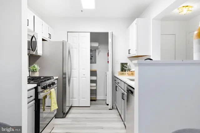 $315,000 | 8075 Lacy Drive, Unit 101, Manassas, VA 20109