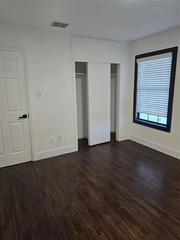 $298,000 | 303 Hillcrest Street, Mansfield, TX 76063