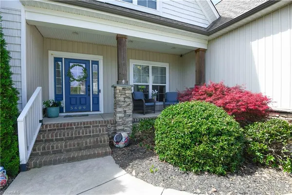 $499,900 | 5609 Crooked Oak Drive, Summerfield, NC 27358