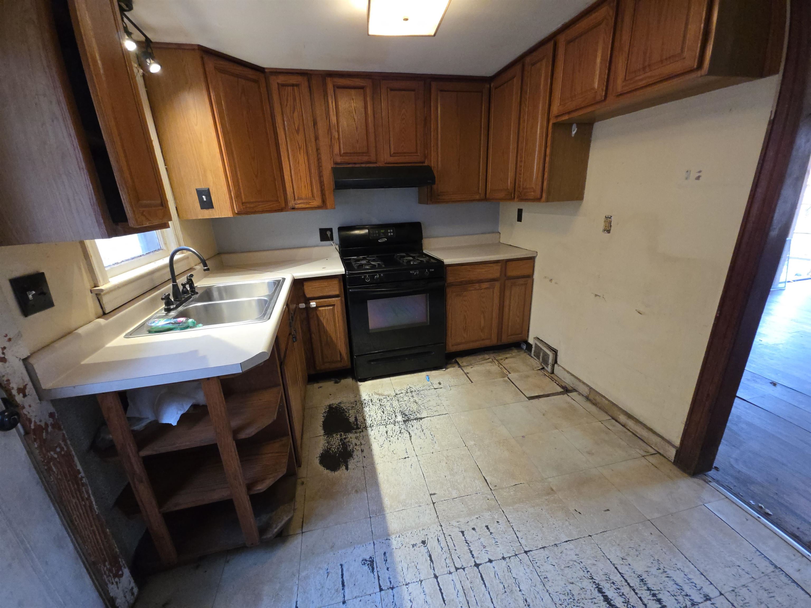 270 Quarry Road Weathersfield, VT 05151 - Photo 11 of 22