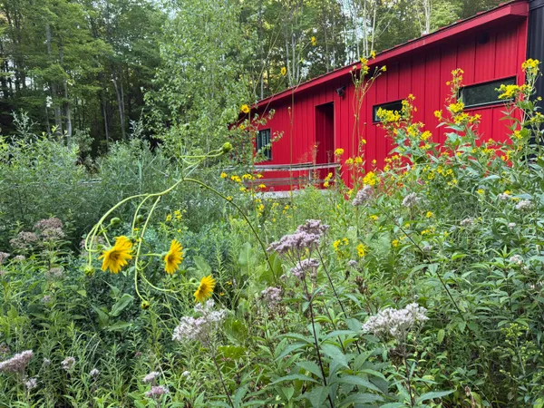 $1,375,000 | 5479 Liland Trace, Fennville, MI 49408
