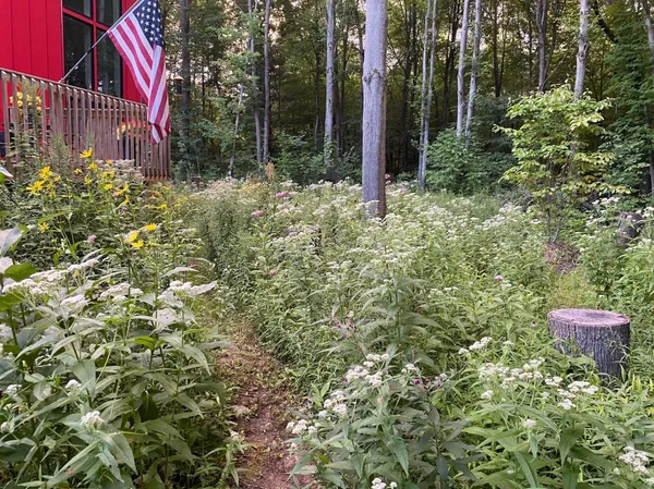 $1,375,000 | 5479 Liland Trace, Fennville, MI 49408