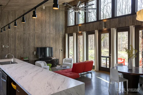 $1,375,000 | 5479 Liland Trace, Fennville, MI 49408