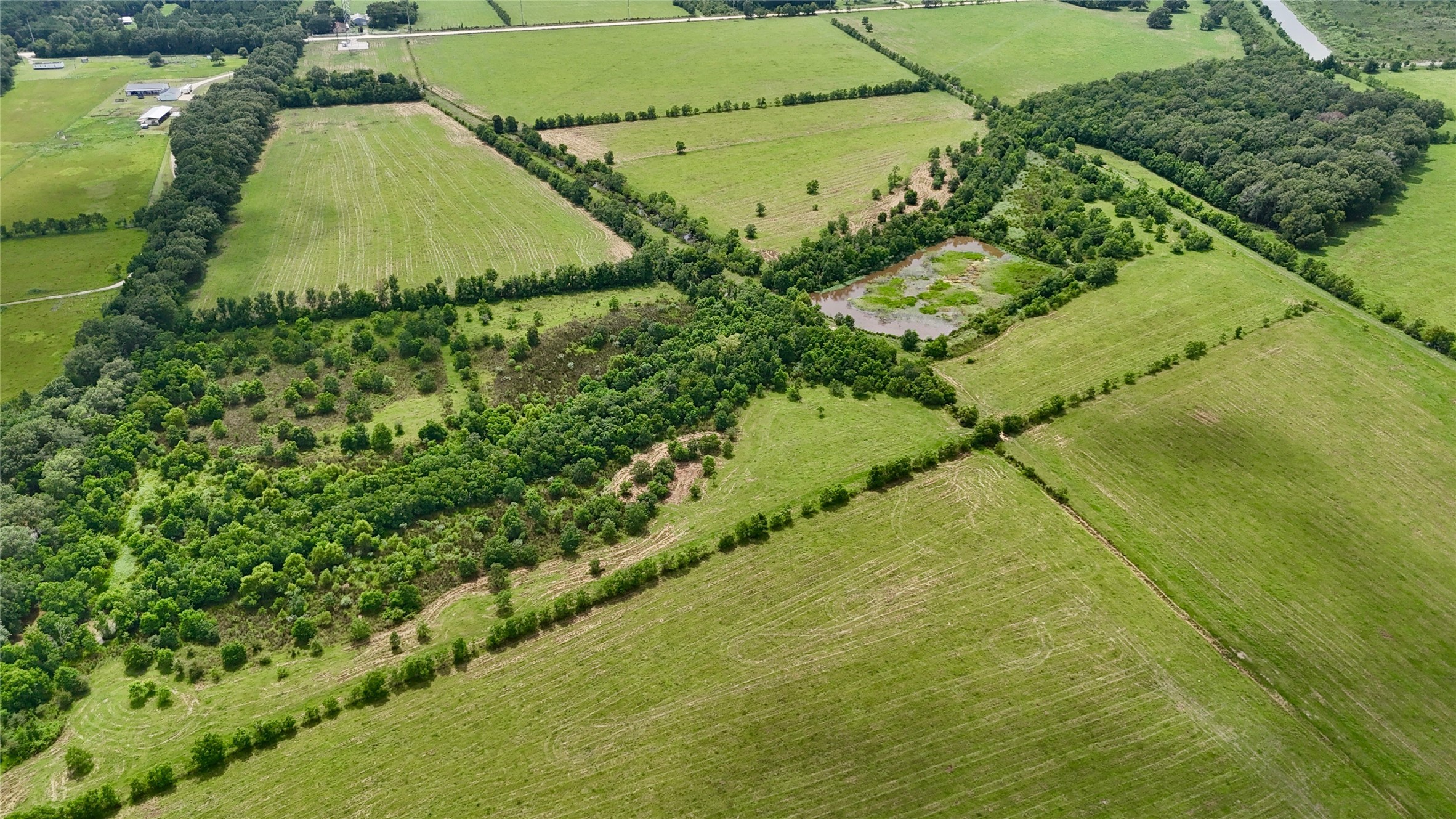31100 Old Sour Lake Road Sour Lake, TX 77659 - Photo 14 of 32 a view of a yard