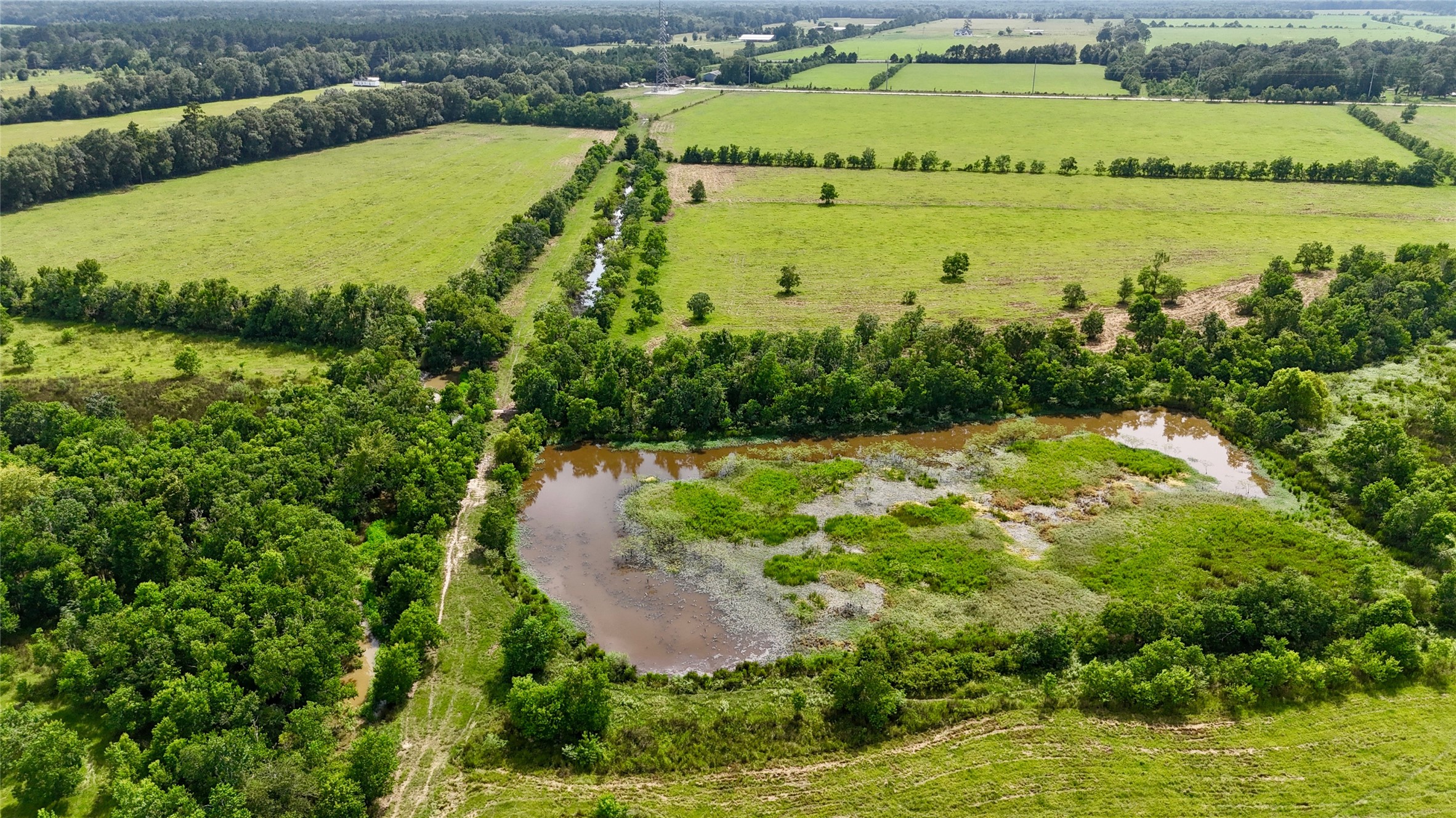 31100 Old Sour Lake Road Sour Lake, TX 77659 - Photo 26 of 32 a view of a lake