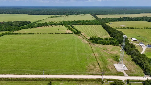 $1,091,500 | 31100 Old Sour Lake Road, Sour Lake, TX 77659