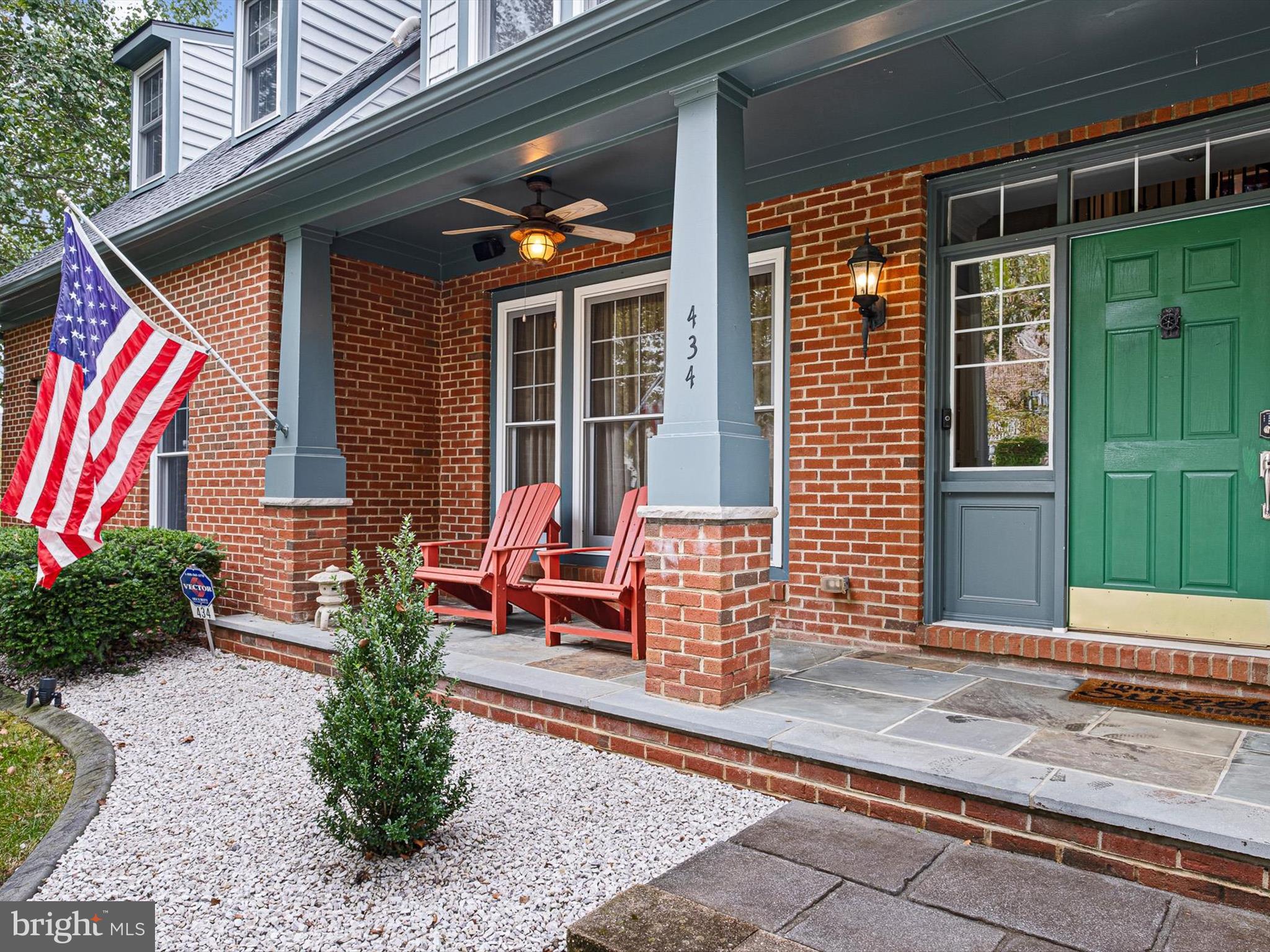 434 Spring Hollow Drive Middletown, DE 19709 - Photo 2 of 59 a front view of a house with garden
