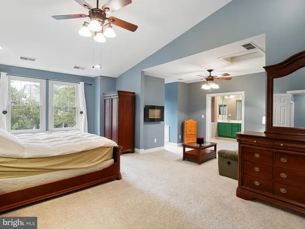 $870,000 | 434 Spring Hollow Drive, Middletown, DE 19709