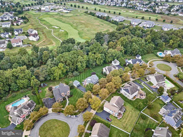 $870,000 | 434 Spring Hollow Drive, Middletown, DE 19709