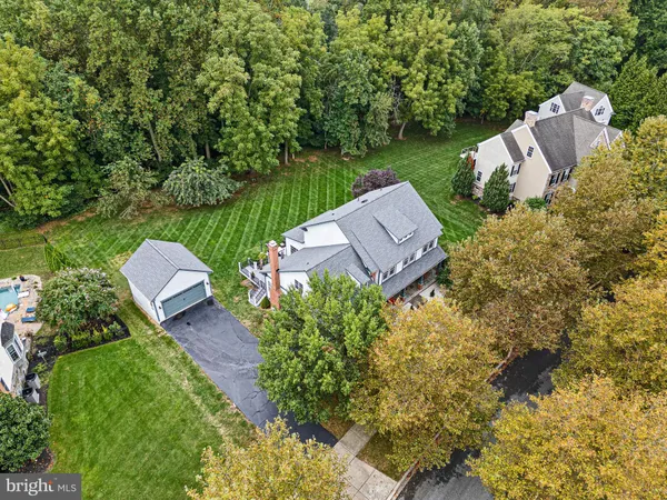 $870,000 | 434 Spring Hollow Drive, Middletown, DE 19709