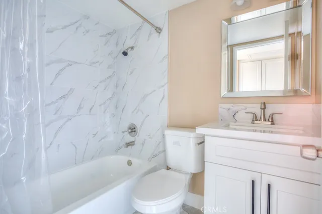 $3,100 | 313 South Almansor Street, Unit 2, Alhambra, CA 91801