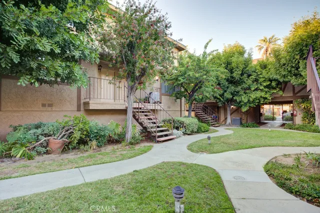 $3,100 | 313 South Almansor Street, Unit 2, Alhambra, CA 91801