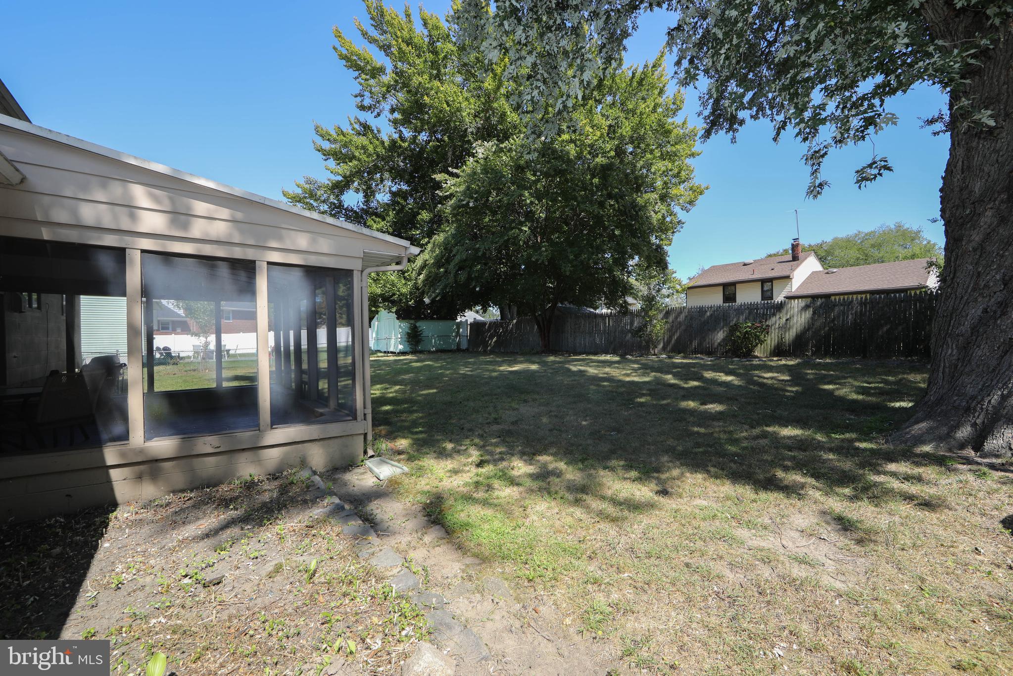 105 Evergreen Road Stratford, NJ 08084 - Photo 33 of 38
