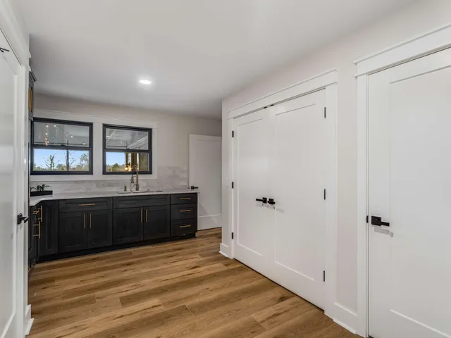 $850,000 | 1015 Jump Off Road, Bon Aqua, TN 37025