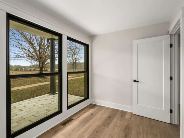 $850,000 | 1015 Jump Off Road, Bon Aqua, TN 37025