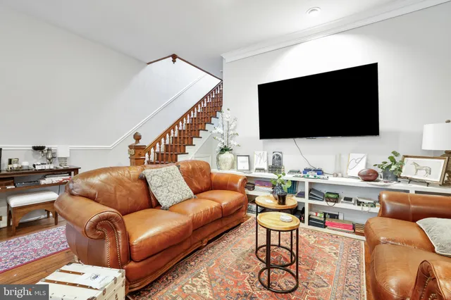 $7,500 | 430 New Jersey Avenue Southeast, Washington, DC 20003