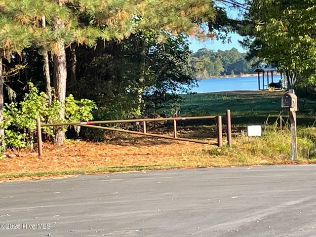 $325,000 | 235 Osprey Drive, Edenton, NC 27932