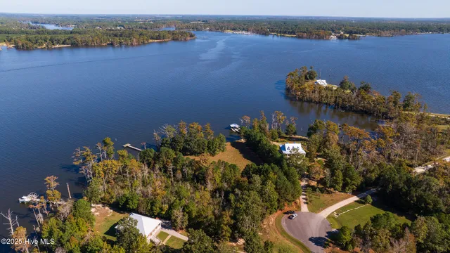 $325,000 | 235 Osprey Drive, Edenton, NC 27932