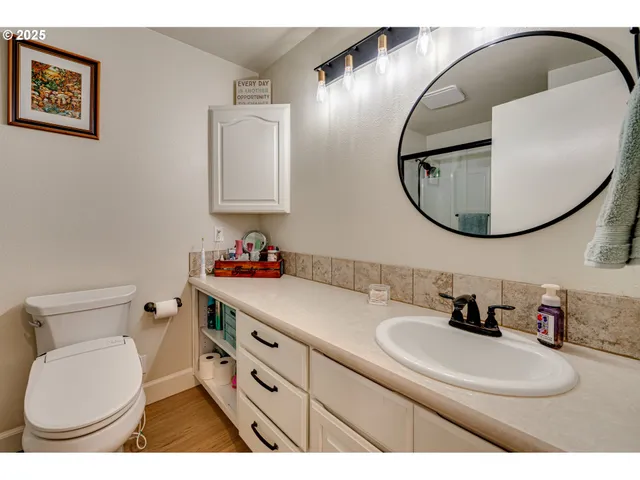 $979,000 | 35003 Northeast 119th Avenue, La Center, WA 98629