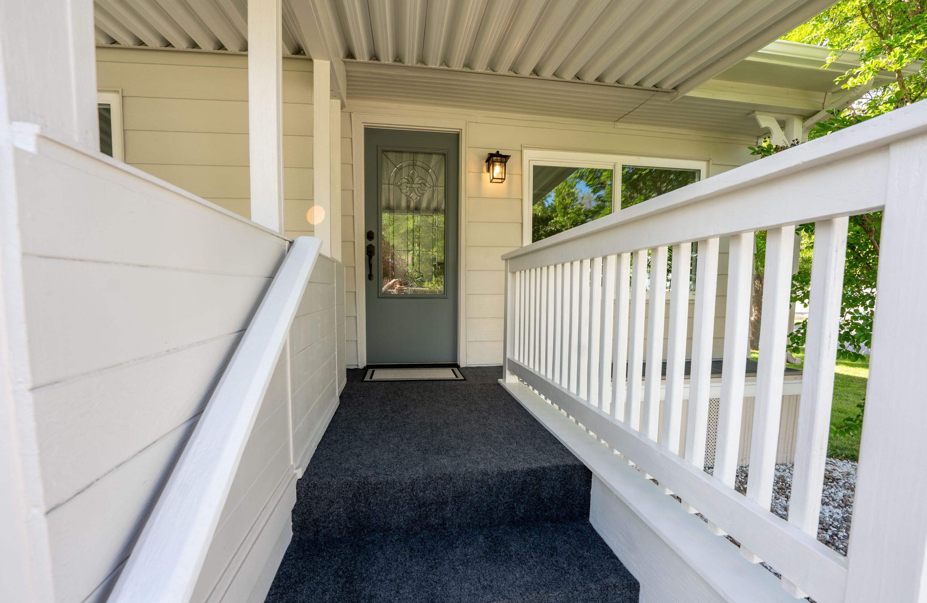 2385 Table Rock Road, Unit 70 Medford, OR 97501 - Photo 24 of 27 Entry