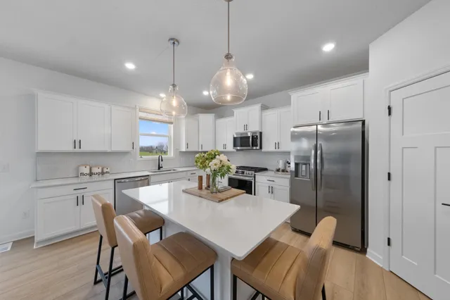 $537,660 | 1925 Fulton Road, Carver, MN 55315