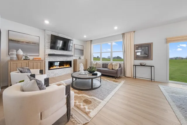 $537,660 | 1925 Fulton Road, Carver, MN 55315