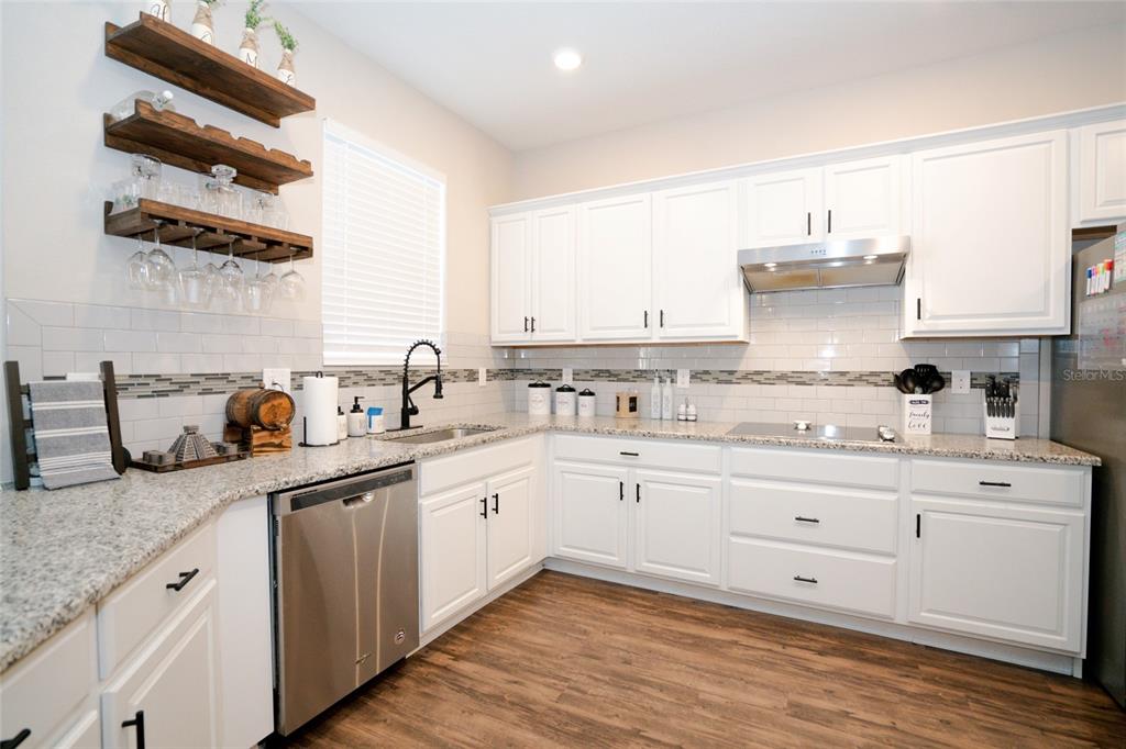 11205 Brighton Knoll Loop Riverview, FL 33579 - Photo 17 of 56