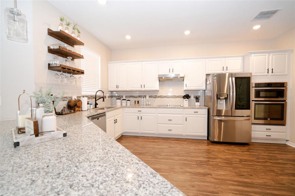 11205 Brighton Knoll Loop Riverview, FL 33579 - Photo 19 of 56