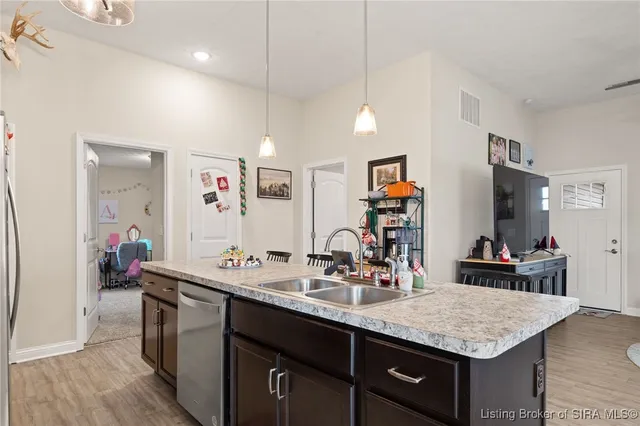 $252,900 | 8067 Kepley Drive Northeast, New Salisbury, IN 47161