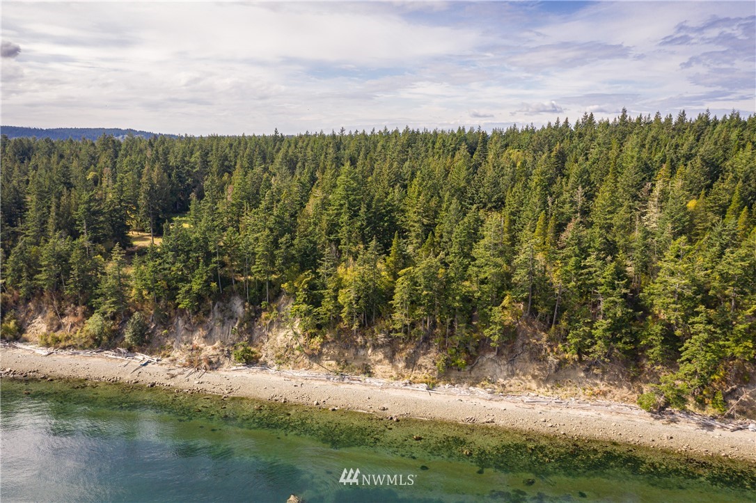 2 Osprey Road Lopez Island, WA 98261 - Photo 10 of 31