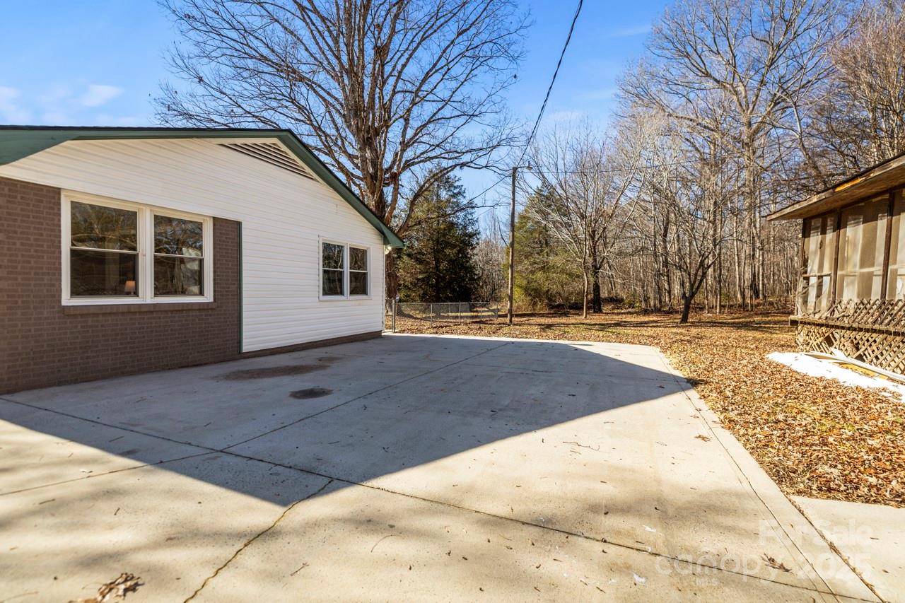 322 Timber Road Iron Station, NC 28080 - Photo 43 of 45 Gallery Image 43